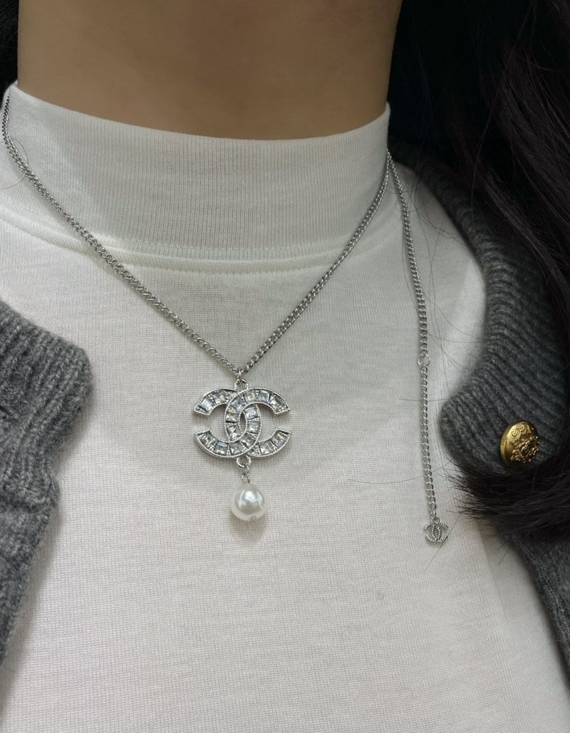 Chanel Necklaces